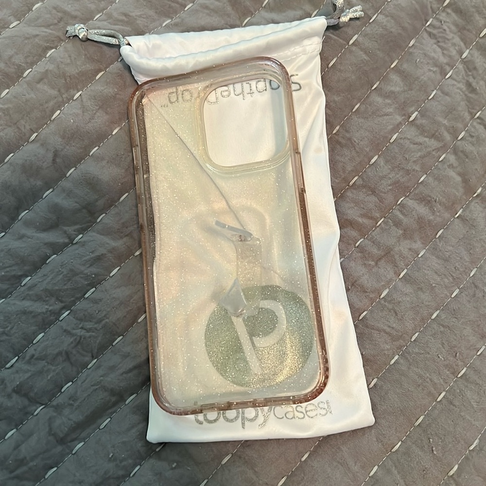 Loopy iPhone 13 Pro glitter clear case